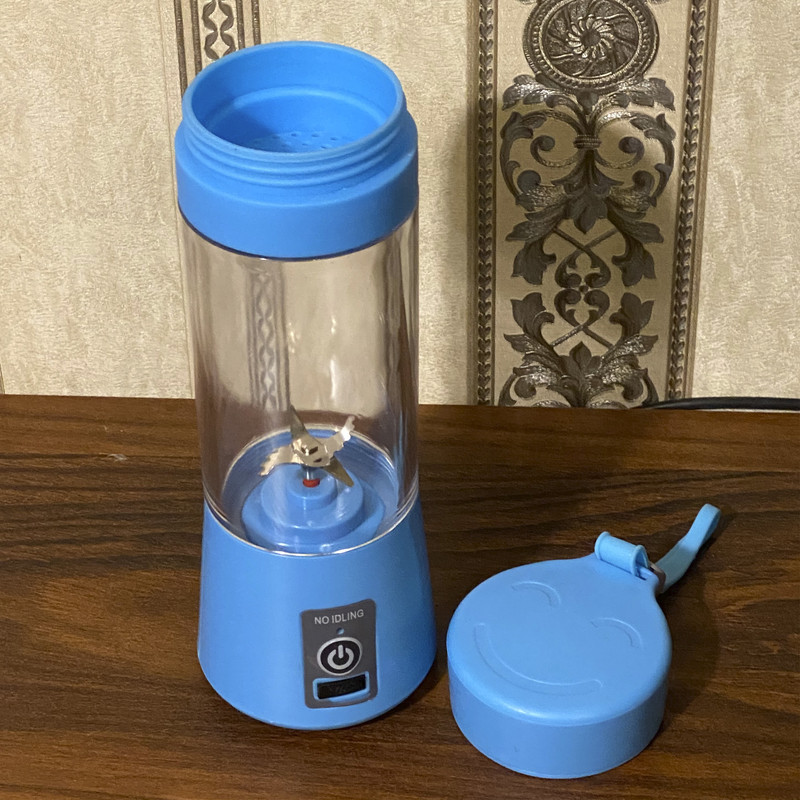 شیکر شارژی